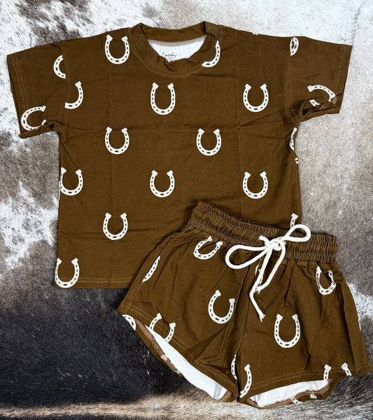 Luck Horseshoe Lounge Set
